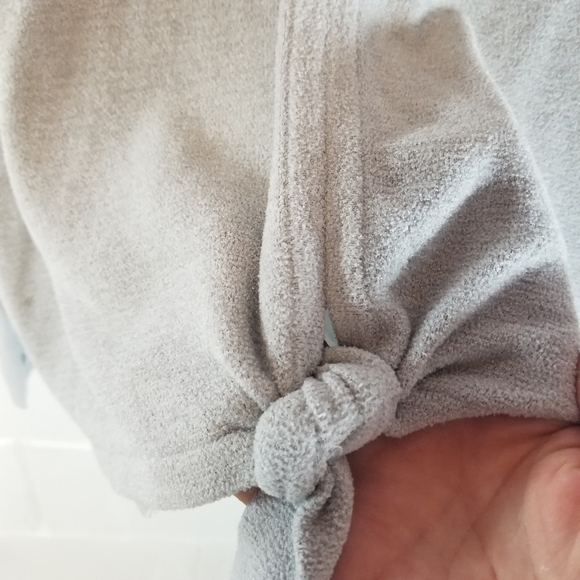 Barefoot Dreams Cozy Chic Lite ultra lite tie knot front sweater - Picture 2 of 7